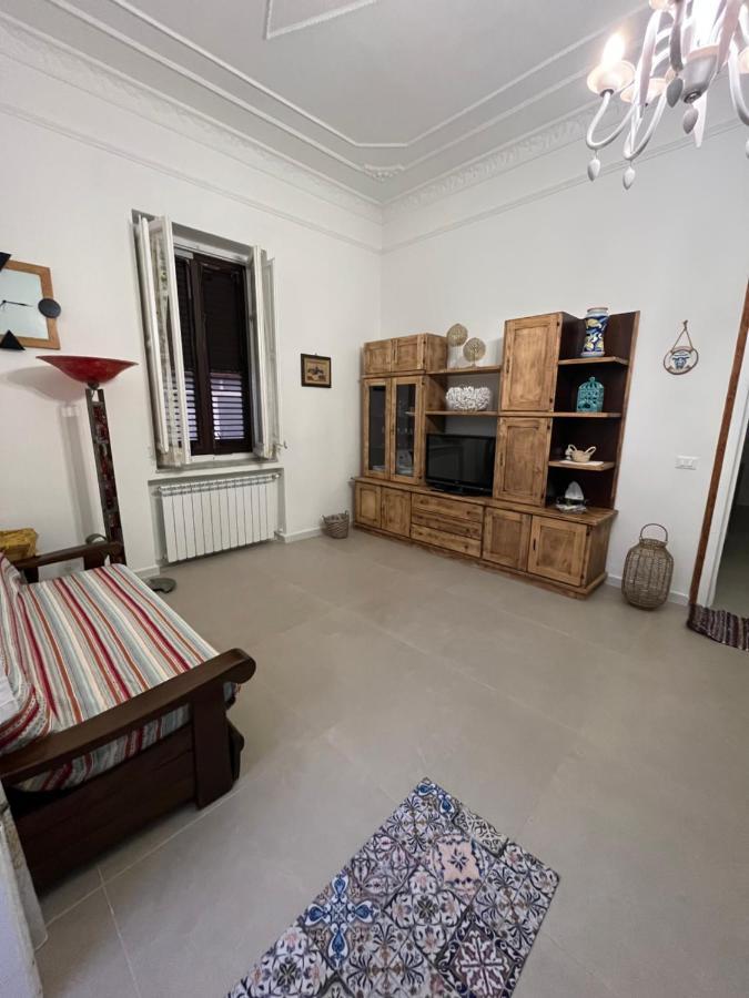 Josh'S House Mondello Villa Bagian luar foto